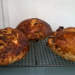 Date and Walnut Bread
